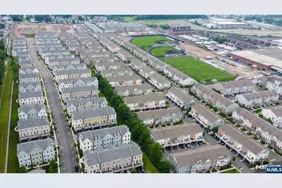 84 Truman Drive, Wood Ridge, NJ 07075 - Photo 46