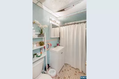 148 Barclay Street, Paterson, NJ 07503 - Photo 20