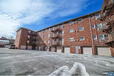 2430 8th Street 5B #5B, Fort Lee, NJ 07024 - Photo 20