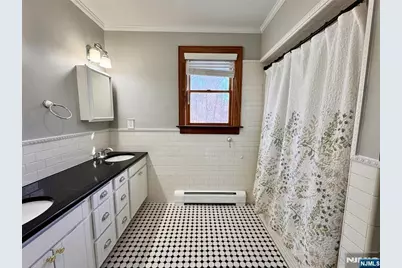 232 Franklin Turnpike, Allendale, NJ 07401 - Photo 26
