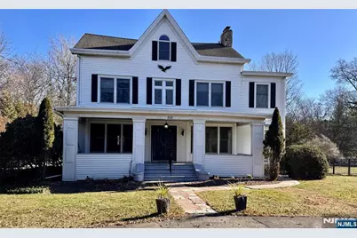 232 Franklin Turnpike, Allendale, NJ 07401 - Photo 2