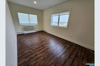113 Union Street 301 #301, Palisades Park, NJ 07650 - Photo 6
