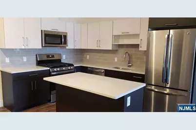 113 Union Street 301 #301, Palisades Park, NJ 07650 - Photo 2