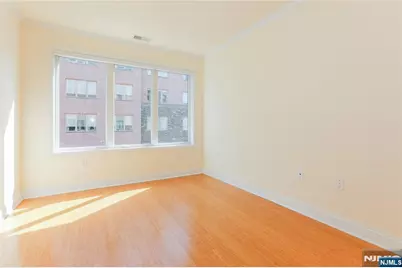 2 Main Street D404 #D404, Edgewater, NJ 07020 - Photo 10