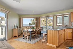 25 W Bayberry Dr, Beach Haven, NJ 08008 - Photo 10