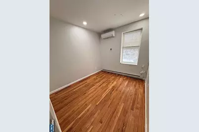 262 Undercliff Avenue 1 #1, Edgewater, NJ 07020 - Photo 12