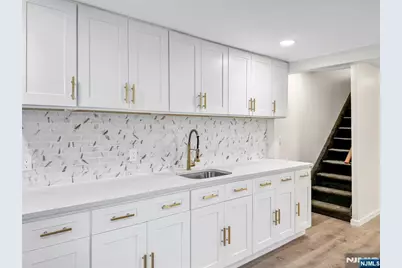 585 McChesney Street, Orange, NJ 07050 - Photo 10