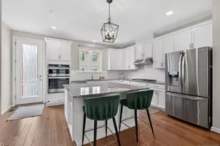 81 Landmark Ln, Fair Lawn, NJ 07410 - Photo 12