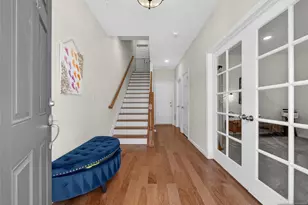 81 Landmark Ln, Fair Lawn, NJ 07410 - Photo 4