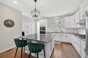 81 Landmark Ln, Fair Lawn, NJ 07410 - Photo 1