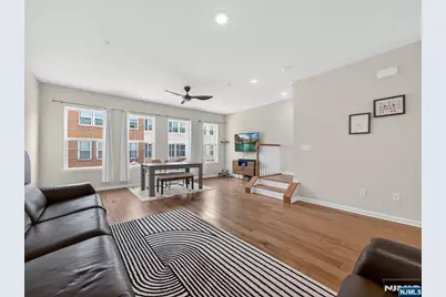 81 Landmark Lane, Fair Lawn, NJ 07410 - Photo 18