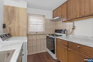 361 54th Street 1, Elmwood Park, NJ 07407 - Photo 34