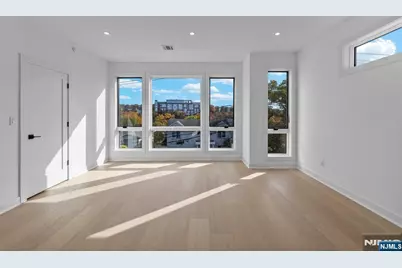 2189 Jones Road, Fort Lee, NJ 07024 - Photo 12