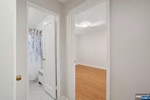 475 Colonial Terrace 5, Hackensack, NJ 07601 - Photo 14