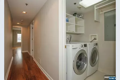 602 Rutledge Court, Edgewater, NJ 07020 - Photo 16