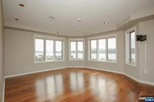 602 Rutledge Ct, Edgewater, NJ 07020 - Photo 10