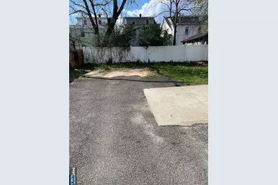 129 Dewey Street, Newark, NJ 07112 - Photo 14