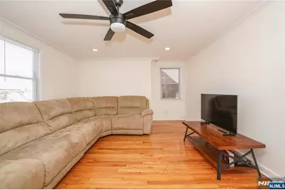 332 Macarthur Avenue, Garfield, NJ 07026 - Photo 18