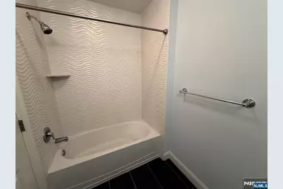 2001 Hudson Terrace 303 #303, Fort Lee, NJ 07024 - Photo 10