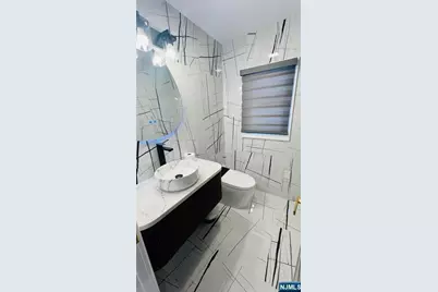 815 Highland Avenue, Paramus, NJ 07652 - Photo 8