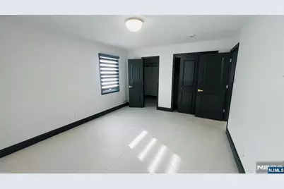 815 Highland Avenue, Paramus, NJ 07652 - Photo 10