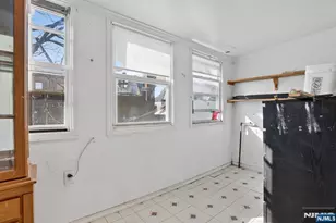 1110 Hampton Pl, Elizabeth, NJ 07201 - Photo 20