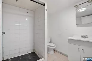 1110 Hampton Pl, Elizabeth, NJ 07201 - Photo 18