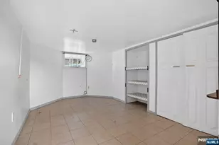 1110 Hampton Pl, Elizabeth, NJ 07201 - Photo 10