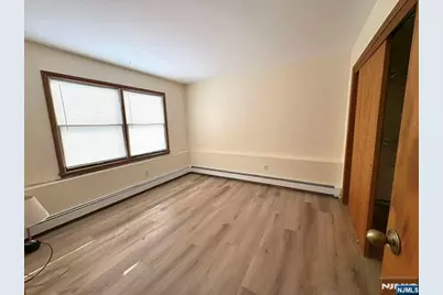 402 Farnham Avenue 1 #1, Lodi, NJ 07644 - Photo 6