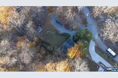 18 Decker Pond Road, Sussex, NJ 07461 - Photo 2