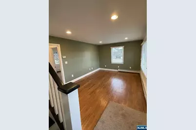 70 Suters Lane, Wayne, NJ 07470 - Photo 12