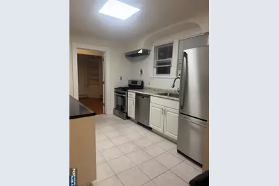 899 Maple Avenue 2 #2, Ridgefield, NJ 07657 - Photo 8