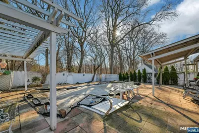 110 Somers Avenue, Bergenfield, NJ 07621 - Photo 24