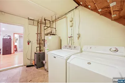 1496 15th Street, Fort Lee, NJ 07024 - Photo 32