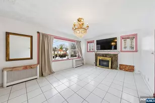 1067 Julia St, Teaneck Township, NJ 07666 - Photo 8