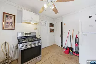 1067 Julia St, Teaneck Township, NJ 07666 - Photo 16