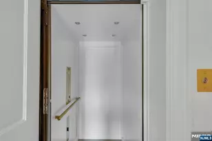 82 Watchung Ave, Montclair, NJ 07043 - Photo 40