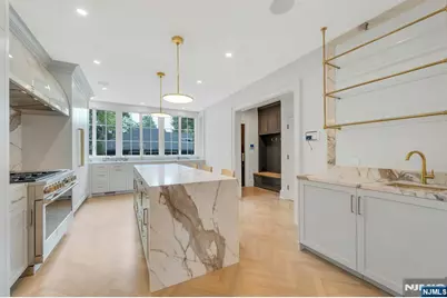 82 Watchung Avenue, Montclair, NJ 07043 - Photo 12