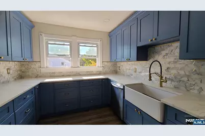 169 Grand Avenue 2nd Fl #2nd Fl, Leonia, NJ 07605 - Photo 16