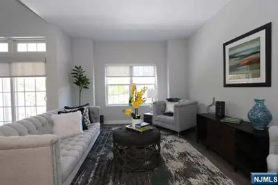 764 New Bridge Road 2P #2P, Teaneck Township, NJ 07666 - Photo 6