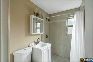 1267 Anderson Ave 16, Fort Lee, NJ 07024 - Photo 6