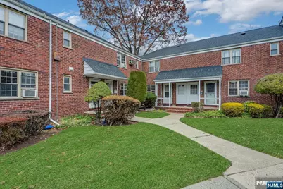 1267 Anderson Avenue 16 #16, Fort Lee, NJ 07024 - Photo 2