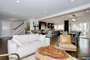 65 Edgewood Dr, Washington Township, NJ 07676 - Photo 8