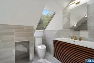 46-48 Oak Road House 46, Boonton Township, NJ 07005 - Photo 20