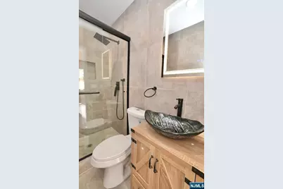 41 Arlington Avenue, Jersey City, NJ 07305 - Photo 10