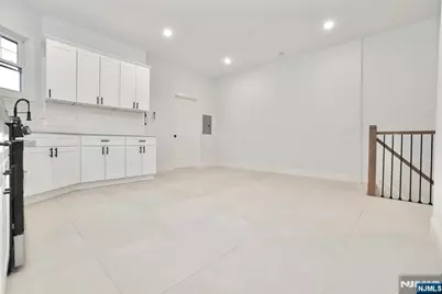 41 Arlington Avenue, Jersey City, NJ 07305 - Photo 12