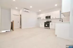 41 Arlington Ave, Jersey City, NJ 07305 - Photo 4