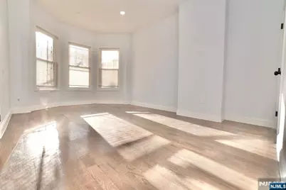 41 Arlington Avenue, Jersey City, NJ 07305 - Photo 18