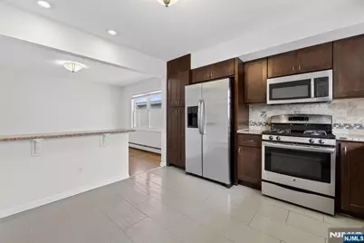 437 2nd Street, Palisades Park, NJ 07650 - Photo 8