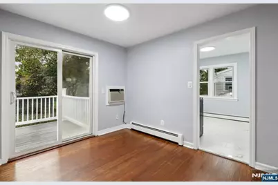 162 E Fairmount Avenue, Maywood, NJ 07607 - Photo 6